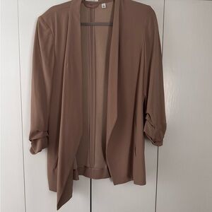 Aritzia-Babaton Power Blazer